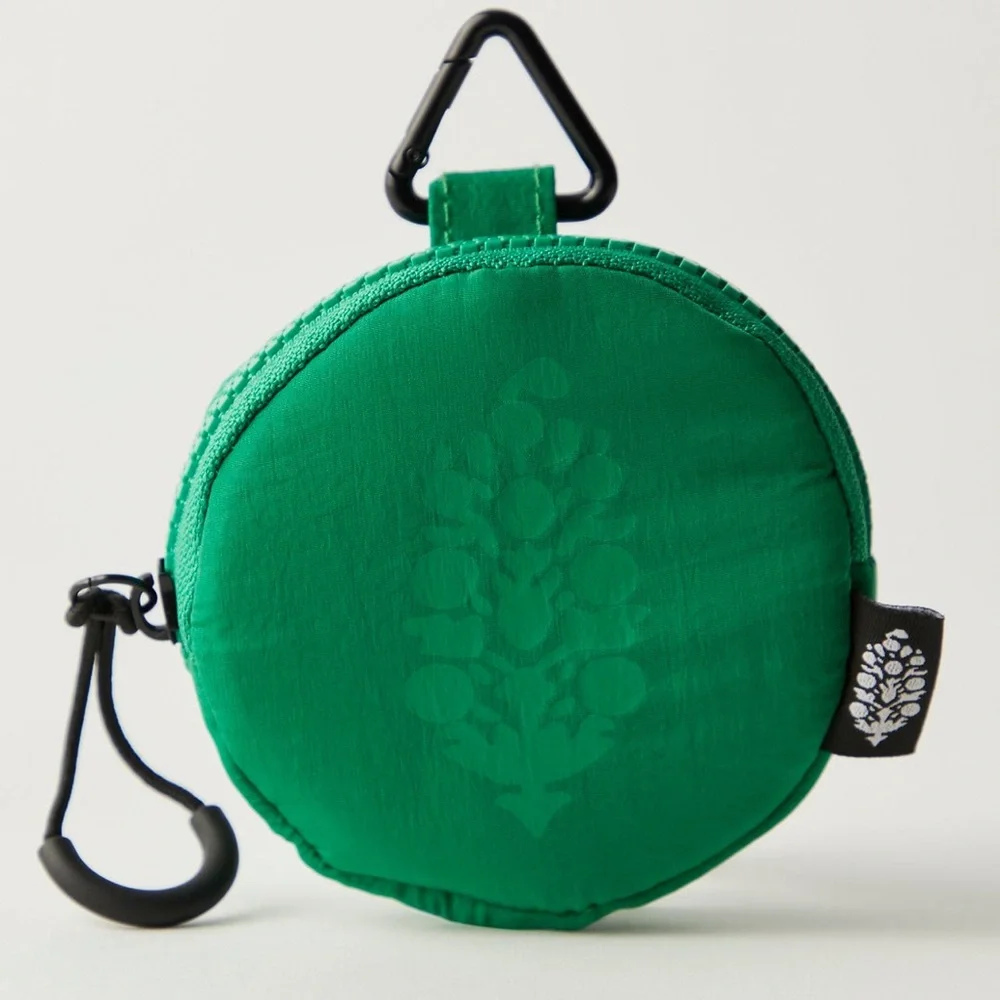 Free People Essentials Only Pouch - Picture 8 of 9